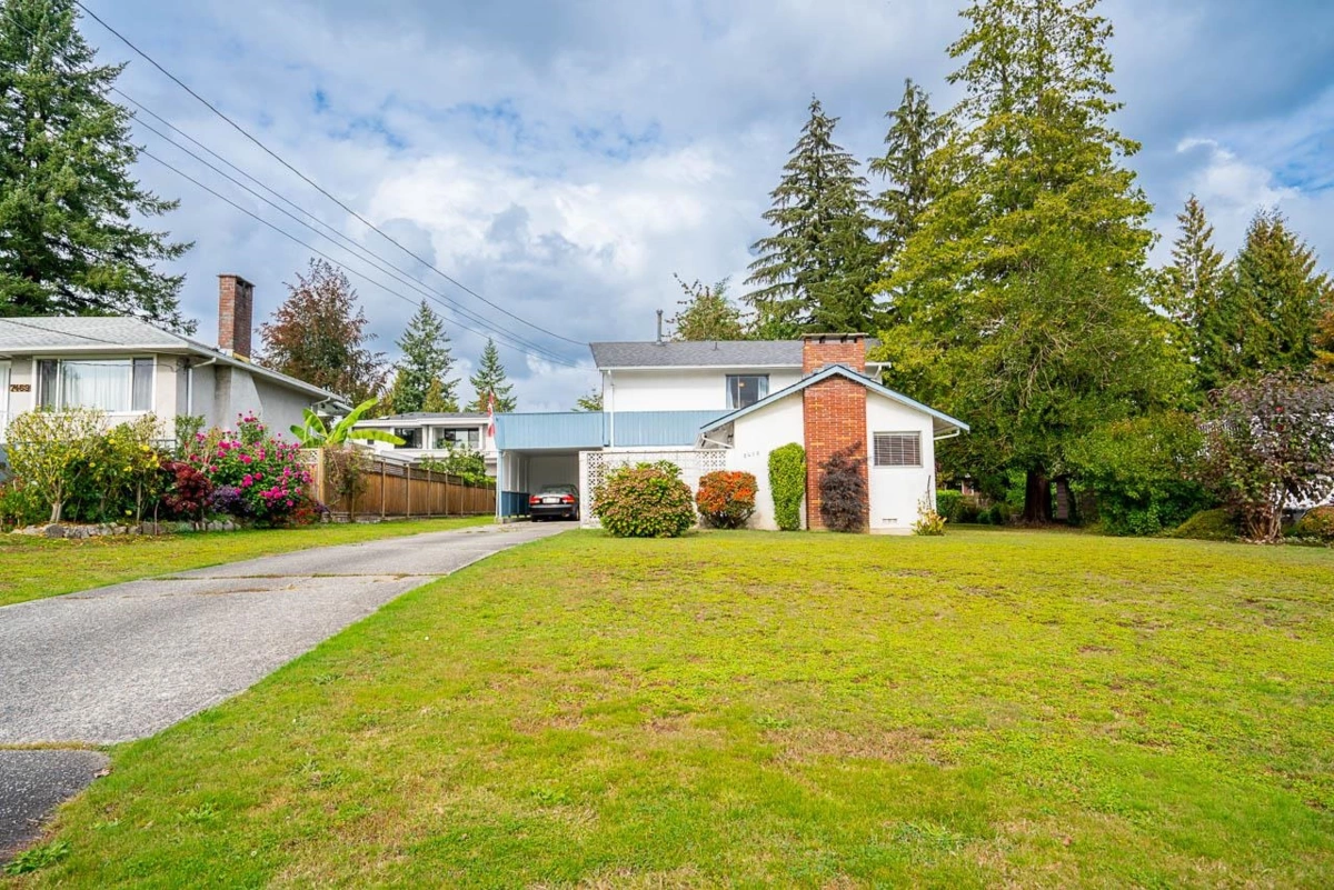 Living Room Photo of 7475 Colleen Street, Burnaby, BC