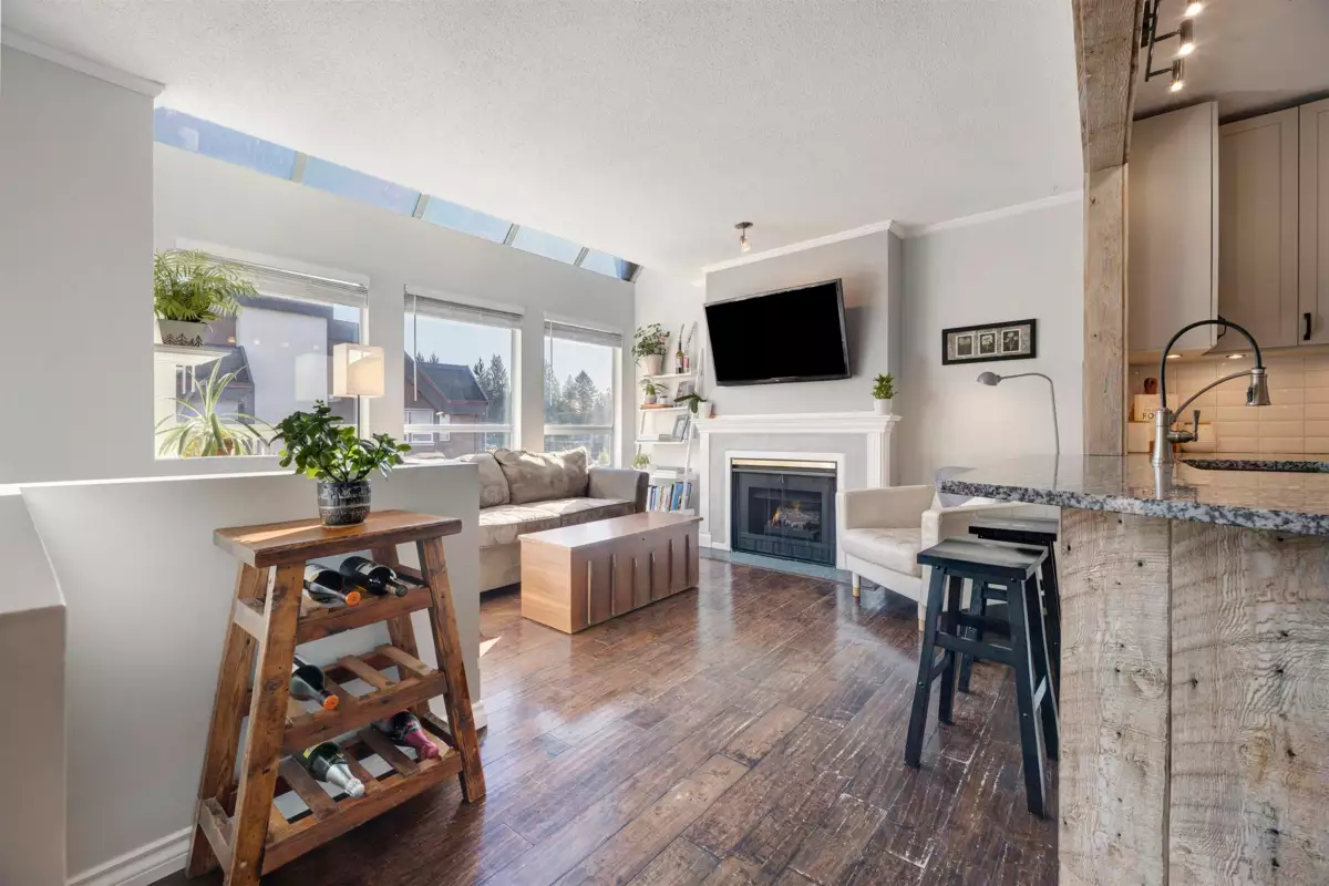 Family Room Photo of 309 3721 Delbrook Avenue, North Vancouver, BC