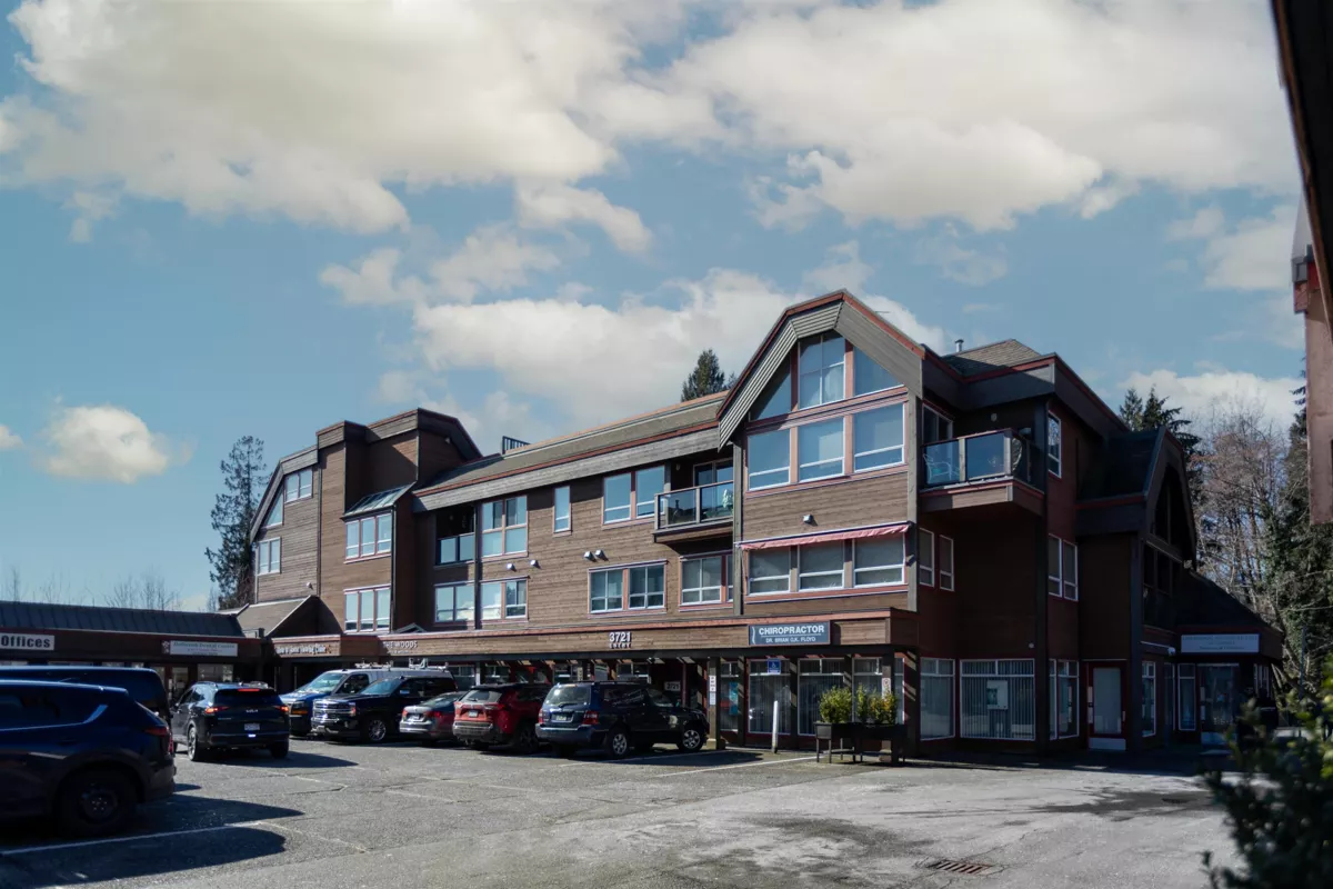 Front Yard Photo of 309 3721 Delbrook Avenue, North Vancouver, BC