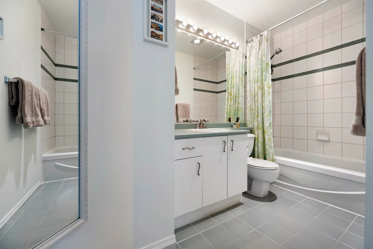 Laundry Room Photo of 309 3721 Delbrook Avenue, North Vancouver, BC