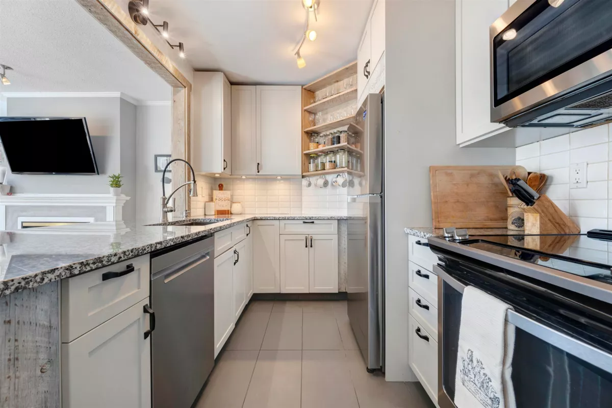 Pantry Photo of 309 3721 Delbrook Avenue, North Vancouver, BC