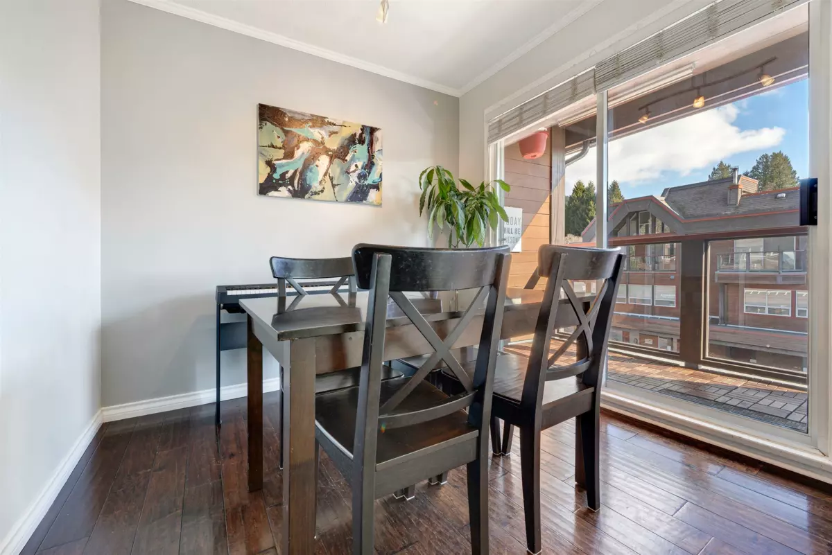 Walk-In Closet Photo of 309 3721 Delbrook Avenue, North Vancouver, BC