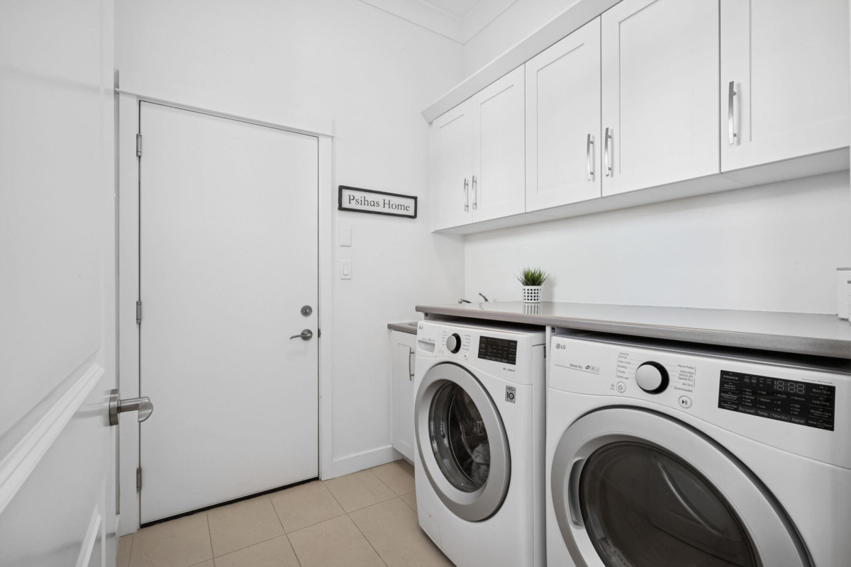 Backyard Photo of 4932 Cedar Springs Drive, Delta, BC