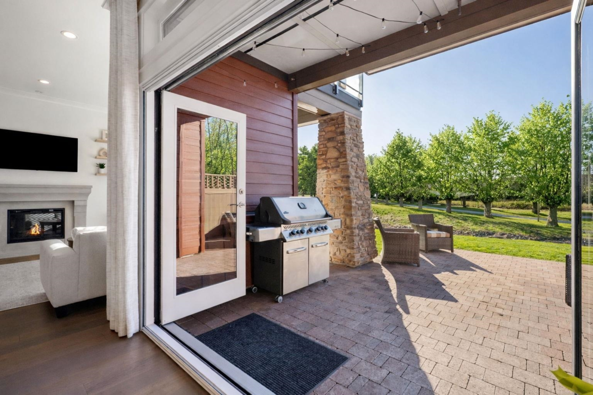 Front Yard Photo of 4932 Cedar Springs Drive, Delta, BC