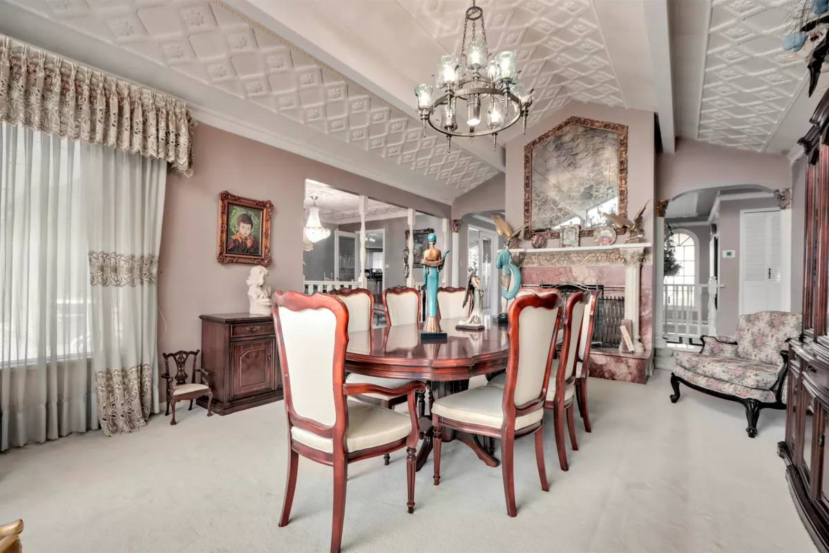 Family Room Photo of 8850 Delvista Drive, Delta, BC