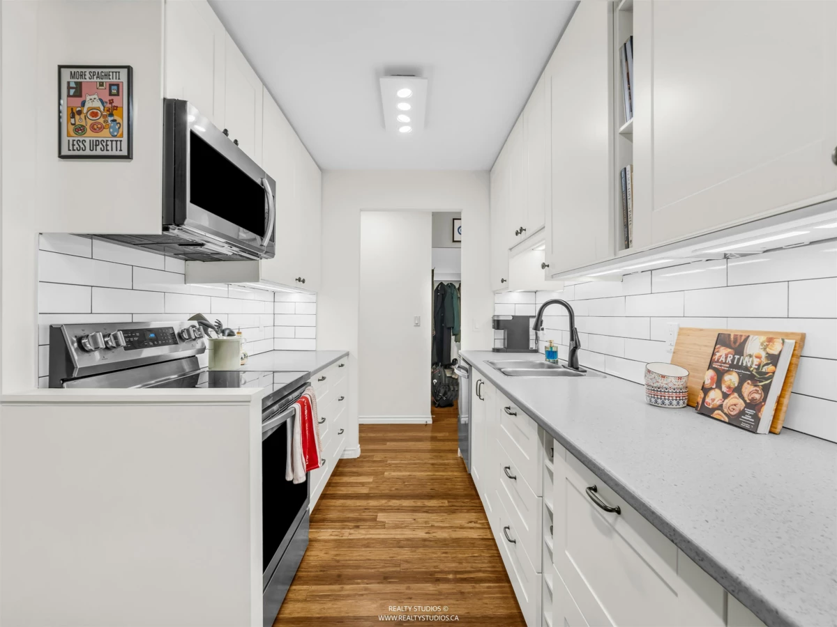 Primary Bedroom Photo of 103 1412 W 14th Avenue, Vancouver, BC