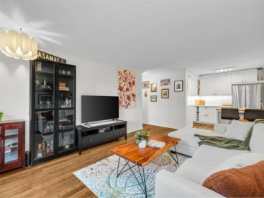 103 1412 W 14th Avenue, Vancouver, BC