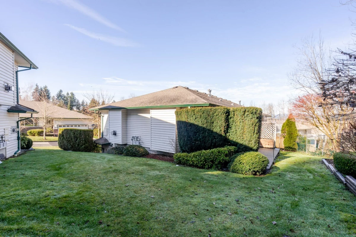 Fitness Center Photo Near 20 34250 Hazelwood Avenue, Abbotsford, BC