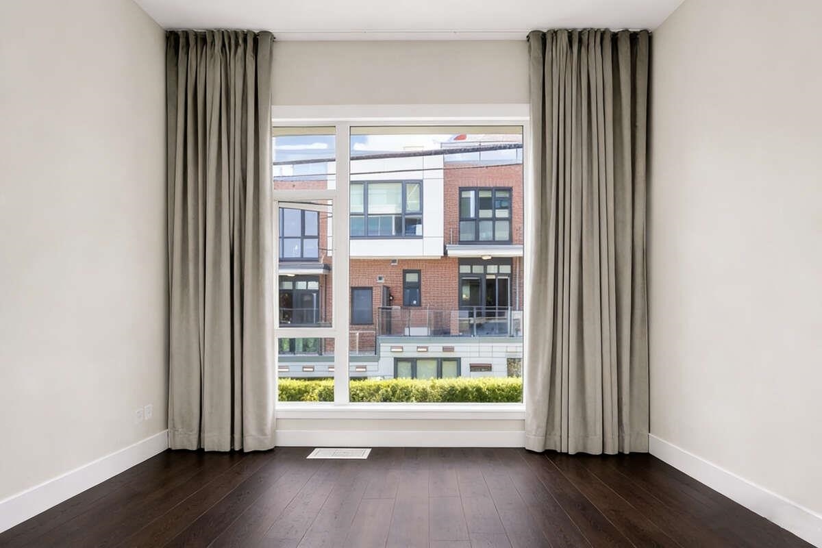 Bedroom 4 Photo of 6395 Cambie Street, Vancouver, BC