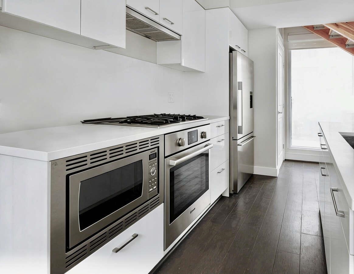 Family Room Photo of 6395 Cambie Street, Vancouver, BC