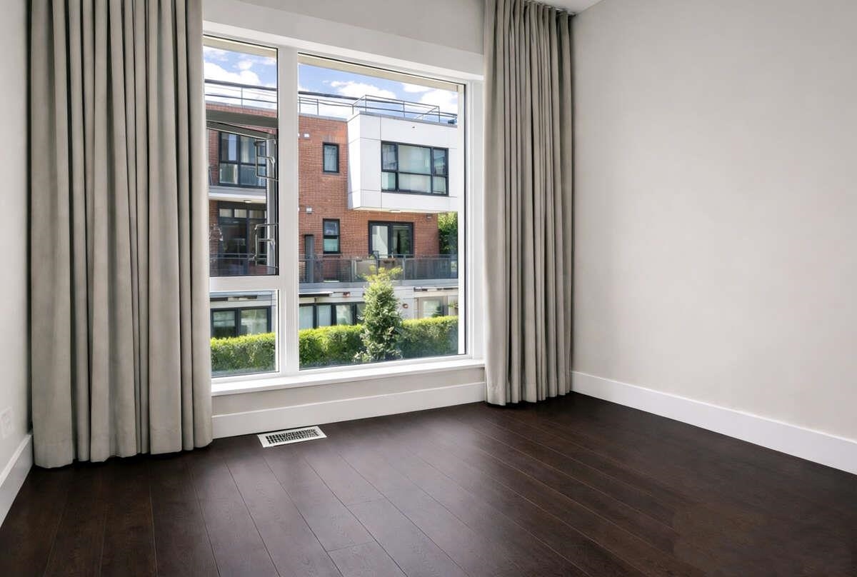 Guest Bathroom Photo of 6395 Cambie Street, Vancouver, BC