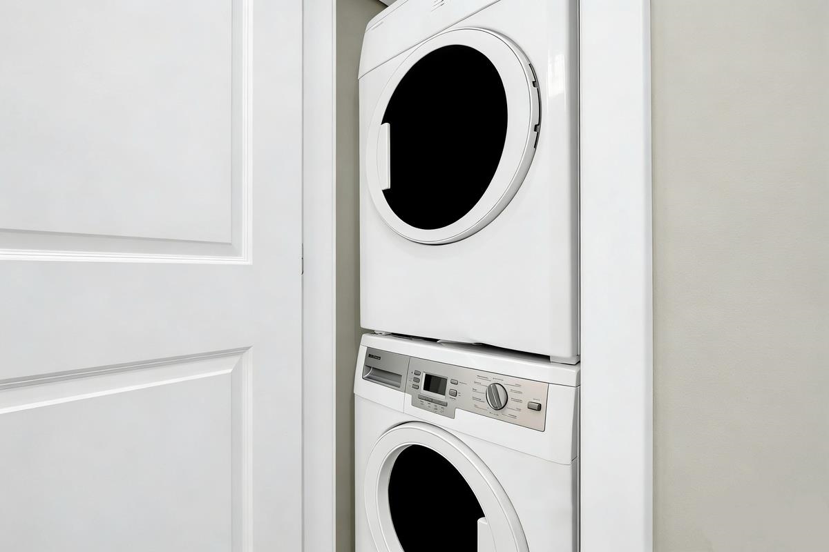 Office / Den Photo of 6395 Cambie Street, Vancouver, BC