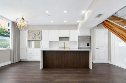 6395 Cambie Street, Vancouver, BC, Oakridge VW — 2 bed townhouse for sale