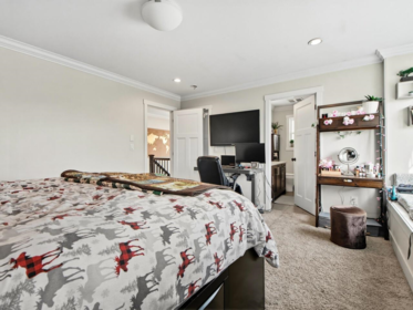 Basement Recreation Room Photo of 1029 Salter Street, New Westminster, BC