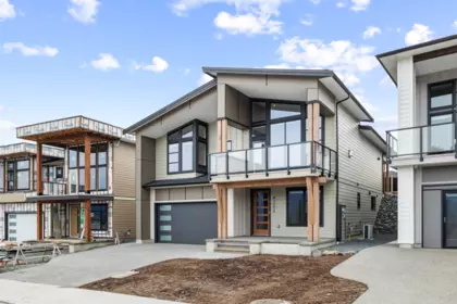 47256 Valerie Place, Chilliwack, BC, Chilliwack — Single Family Residence for sale