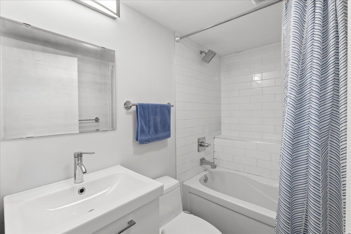 Backyard Photo of 3440 W 26th Avenue, Vancouver, BC