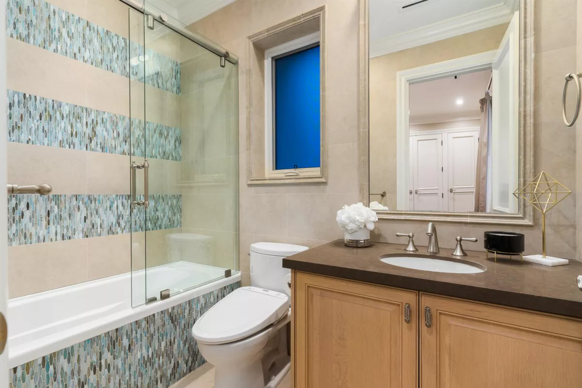 Entry Foyer Photo of 5755 Angus Drive, Vancouver, BC