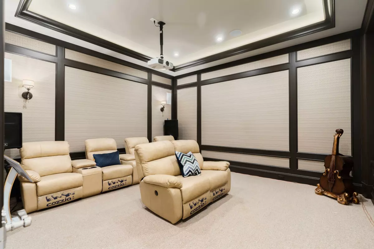 Front Yard Photo of 5755 Angus Drive, Vancouver, BC