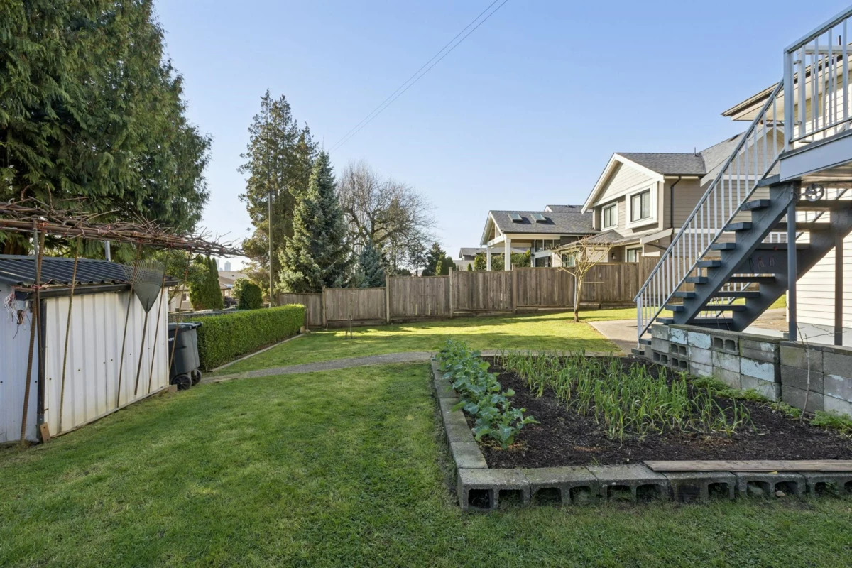 Backyard Photo of 5356 Union Street, Burnaby, BC