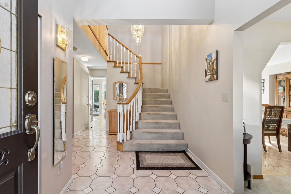 Dining Area Photo of 5356 Union Street, Burnaby, BC