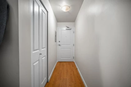 409 9232 University Crescent, Burnaby, BC