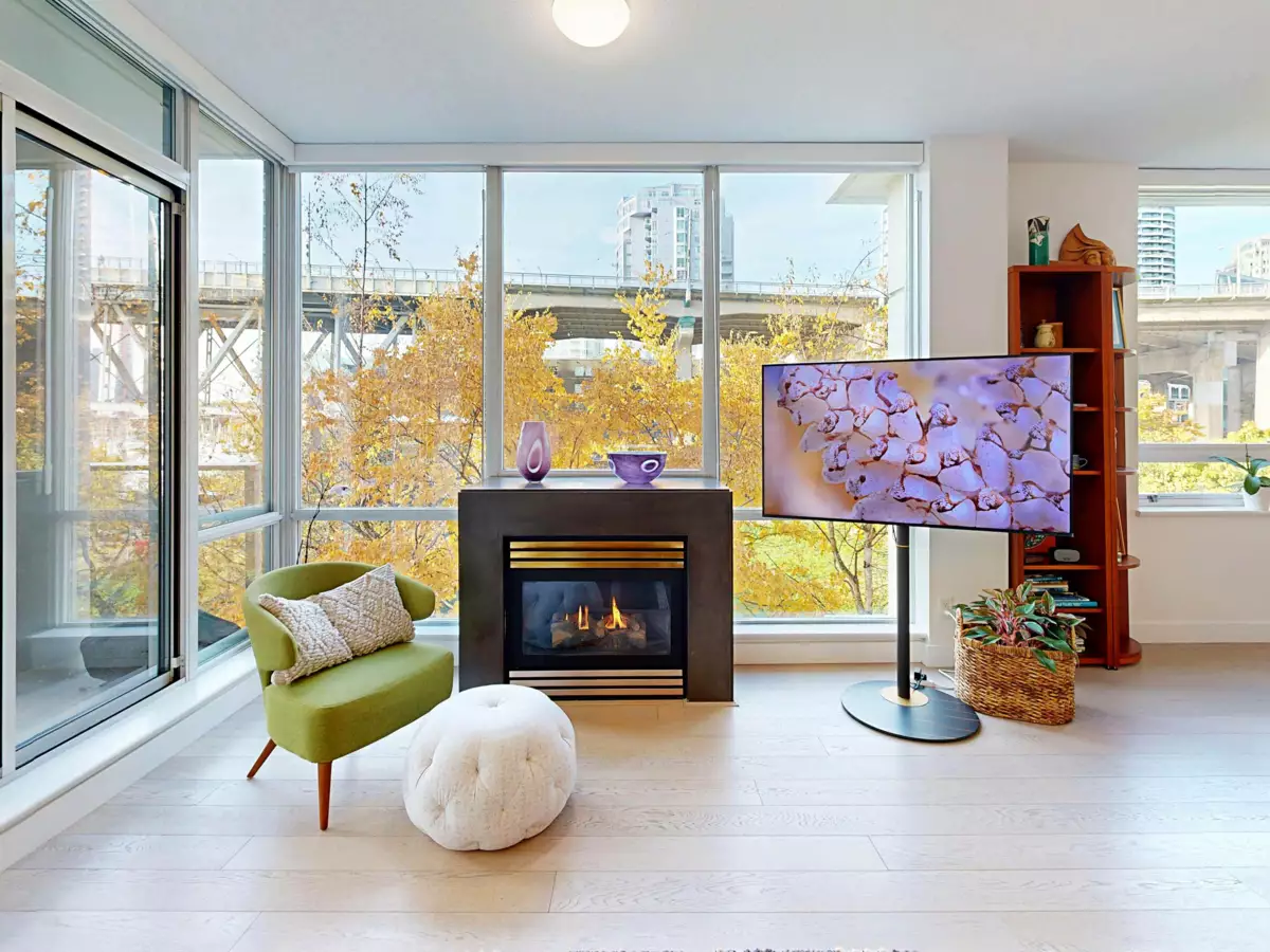 Guest Bathroom Photo of 503 638 Beach Crescent, Vancouver, BC