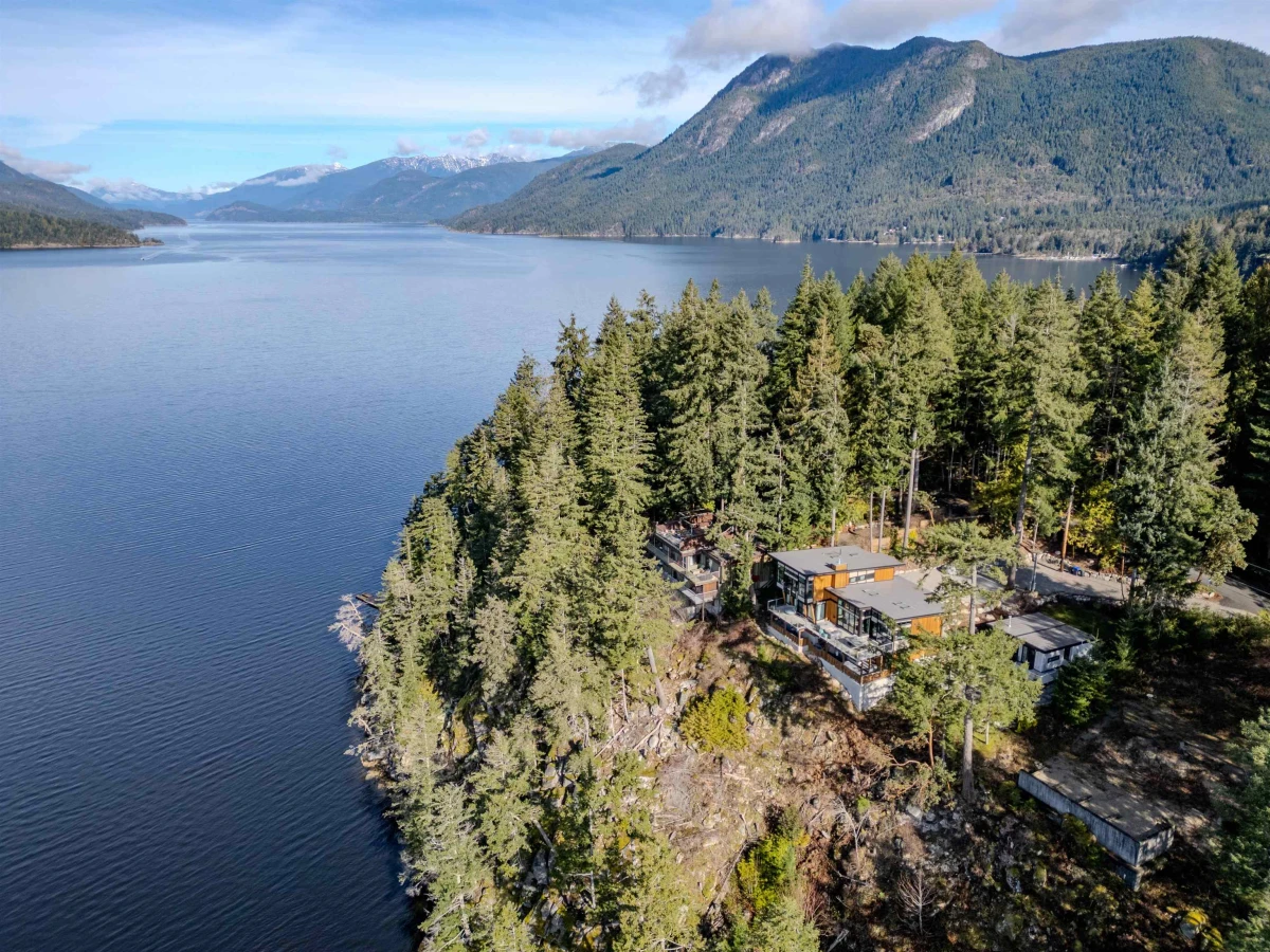 Exterior Rear Photo of 6101 -6099 Coracle Drive, Sechelt, BC