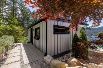 Staircase Photo of 6101 -6099 Coracle Drive, Sechelt, BC