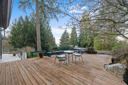 Loft / Bonus Room Photo of 5312 Marine Drive, West Vancouver, BC