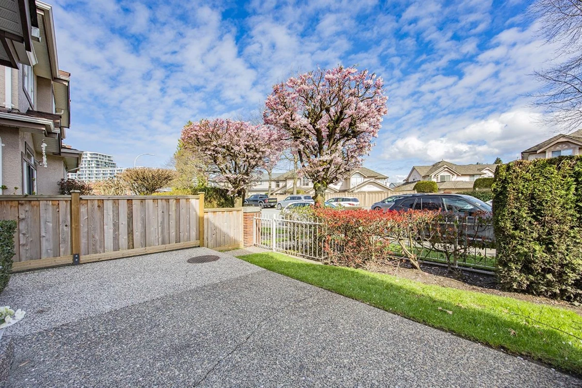 Family Room Photo of 14 3500 Cunningham Drive, Richmond, BC