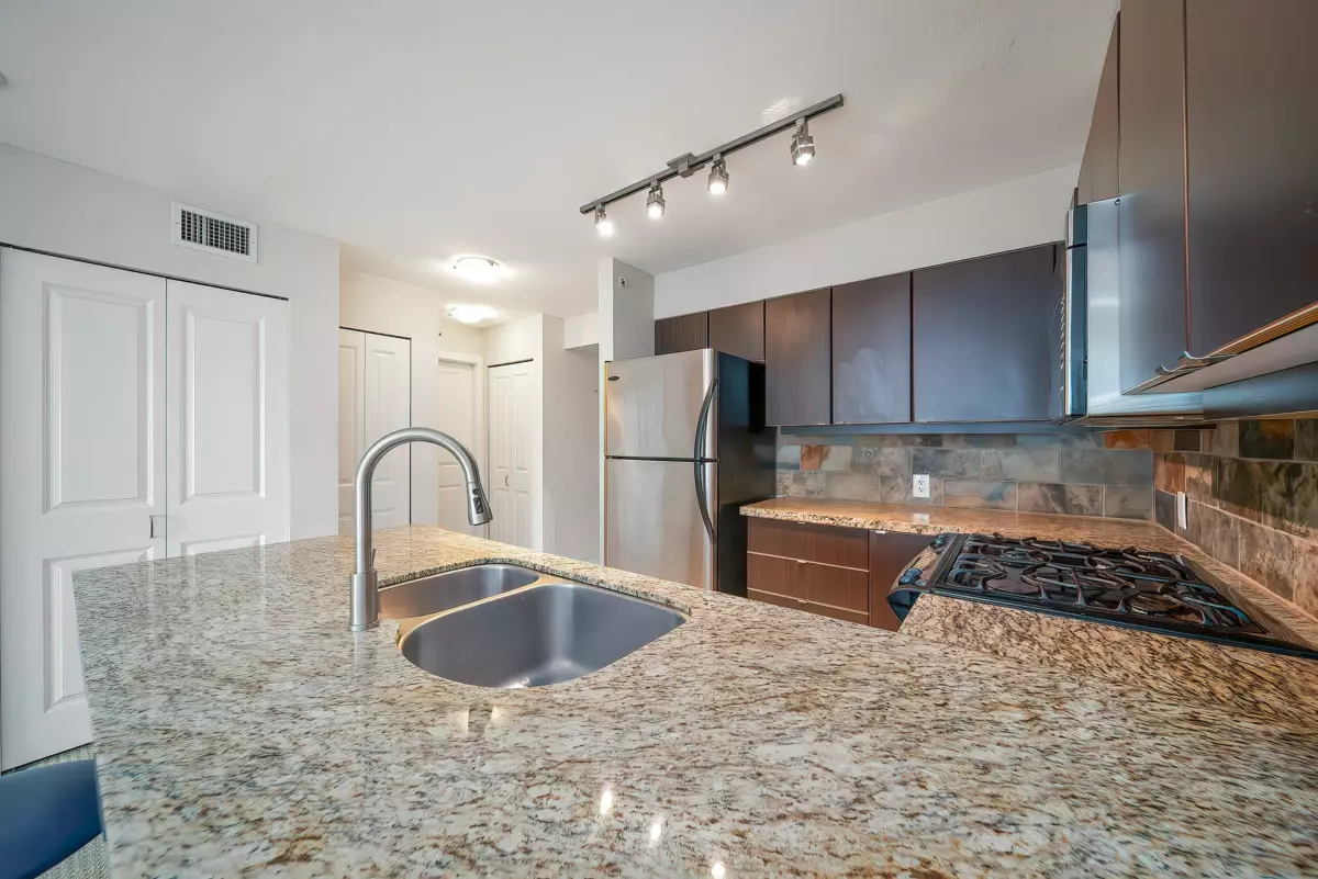 Family Room Photo of 1208 6068 No. 3 Road, Richmond, BC