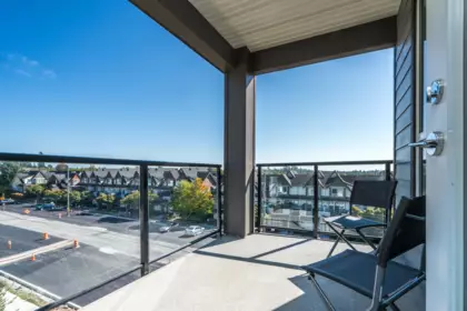 Outdoor Patio Photo of 414 18811 72 Avenue, Surrey, BC