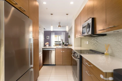 7 7198 Barnet Road, Burnaby, BC, Burnaby — Townhouse for sale