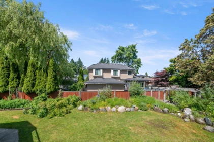 Front Yard Photo of 11113 81 Avenue, Delta, BC