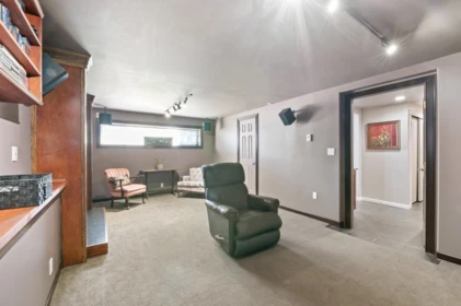 Hallway Photo of 11113 81 Avenue, Delta, BC