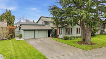 4614 54 Street, Delta, BC, Delta — Single Family Residence for sale