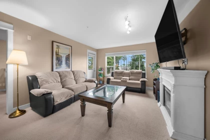 Breakfast Nook Photo of 311 2990 Boulder Street, Abbotsford, BC