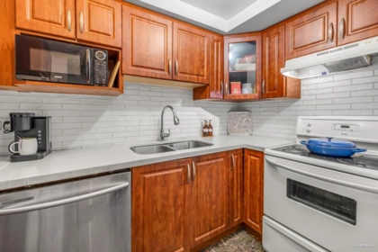 503 6595 Willingdon Avenue, Burnaby, BC, Burnaby — Apartment/Condo for sale