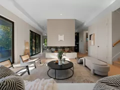 5657 Westport Road, West Vancouver, BC