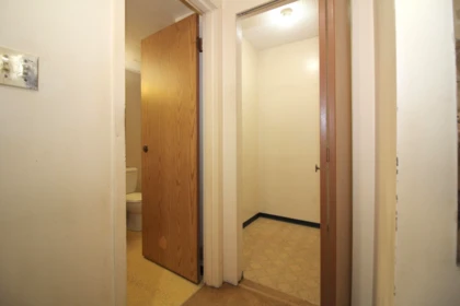 Primary Bathroom Photo of 109 550 Royal Avenue, New Westminster, BC
