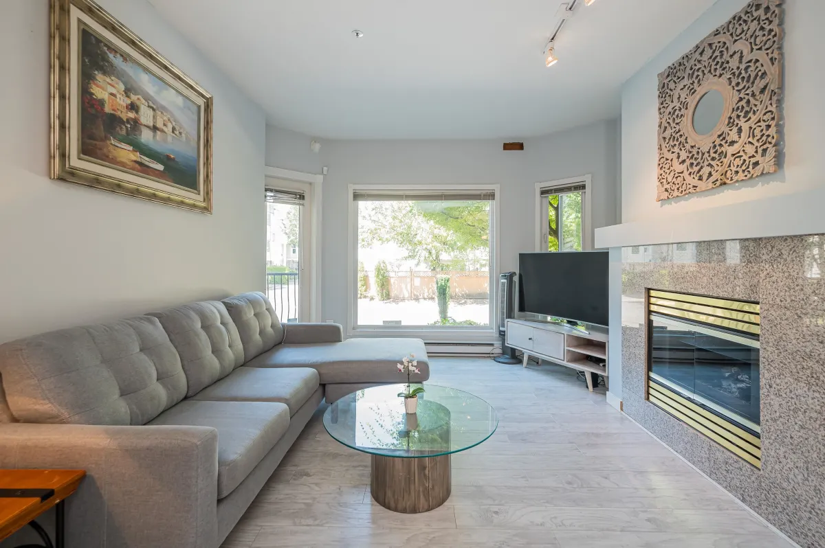 Dining Area Photo of 114 10320 156 Street, Surrey, BC