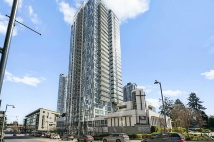 2901 13398 104 Avenue, Surrey, BC, Surrey — Apartment/Condo for sale