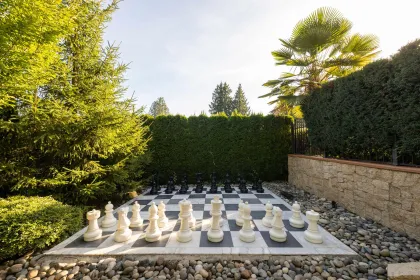 Community Amenities Photo (Clubhouse) of 2912 Mathers Avenue, West Vancouver, BC