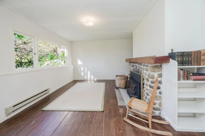 Basement Recreation Room Photo of 466 Central Avenue, Gibsons, BC
