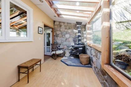Kitchen Photo of 466 Central Avenue, Gibsons, BC
