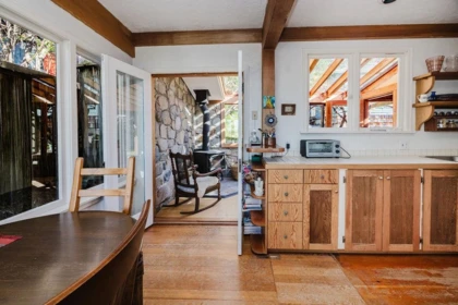 Pantry Photo of 466 Central Avenue, Gibsons, BC