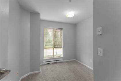 Powder Room Photo of 201 4688 W 10th Avenue, Vancouver, BC