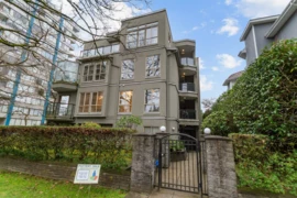 201 4688 W 10th Avenue, Vancouver, BC
