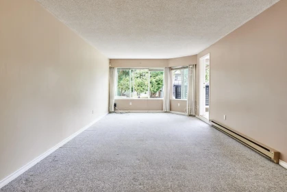 Hallway Photo of 113 9635 121 Street, Surrey, BC