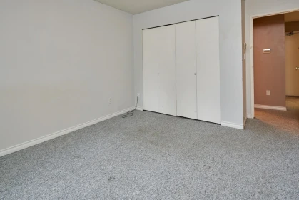 Walk-In Closet Photo of 113 9635 121 Street, Surrey, BC
